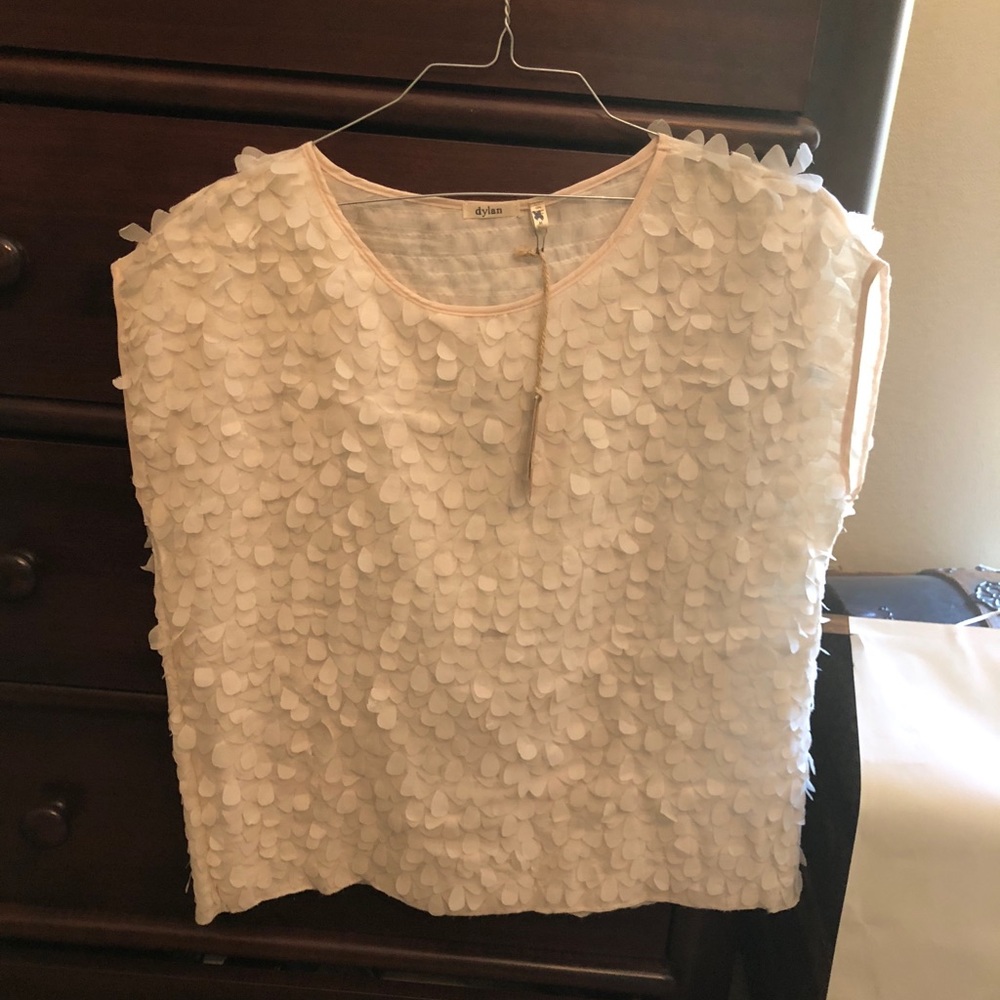 dylan by true grit cream ruffle blouse